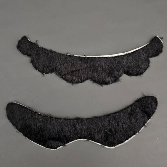 Super Mario Brothers Kids Costume with Stuffed Belly Hat Mustache Halloween 7-8 - Picture 7 of 9